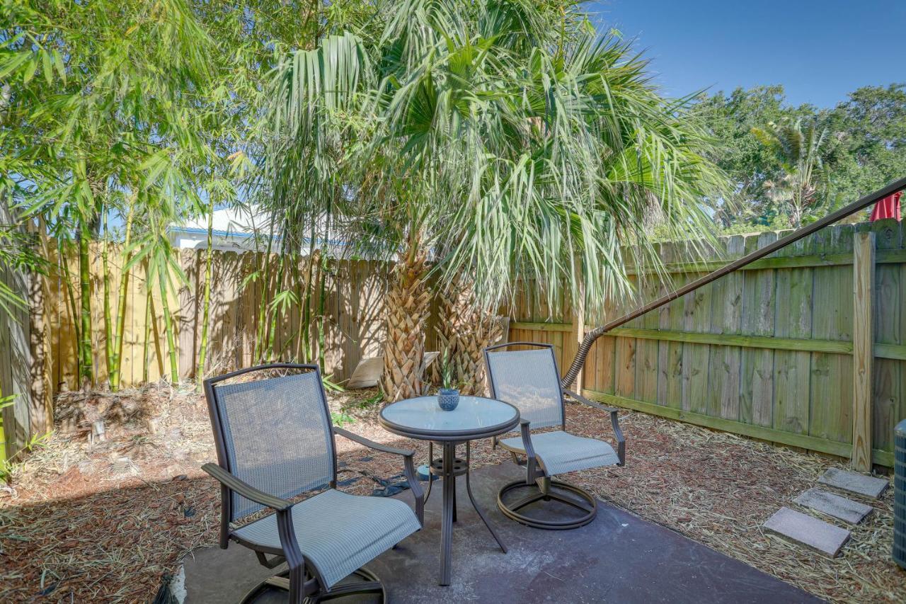 Breezy Cape Canaveral Townhome About 1 Mi To Beach! Buitenkant foto